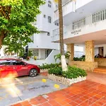 Laguito Neighborhood Marinares